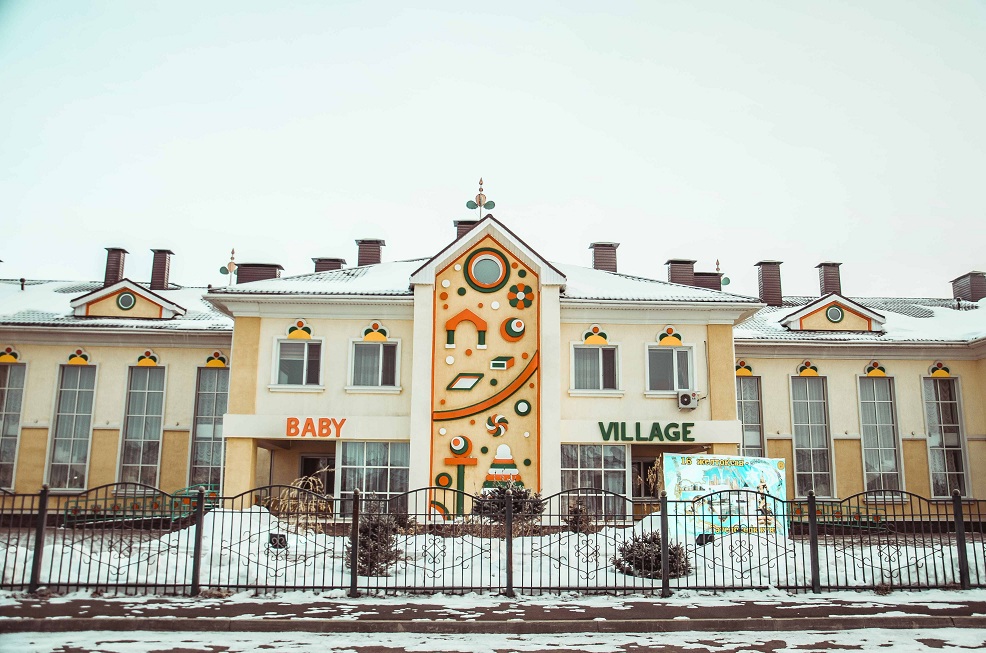 BI VILLAGE, FAMILY VILLAGE И ПОСЕЛОК ТЕЛЬМАН: АСТАНЧАНЕ, КОТОРЫЕ ВЫБРАЛИ ЖИЗНЬ ВДАЛИ ОТ ЦЕНТРА