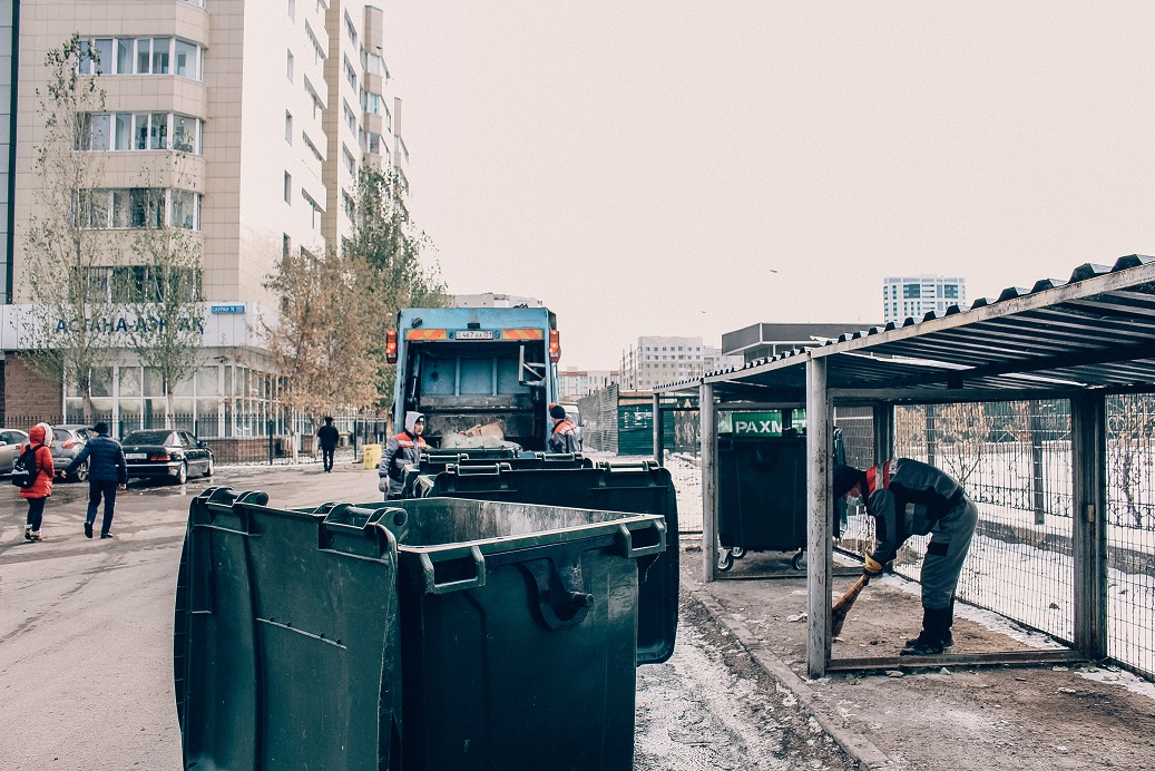 «АСТАНА ТАЗАРТУ»: КАК 505 ЧЕЛОВЕК СОДЕРЖАТ ГОРОД В ЧИСТОТЕ