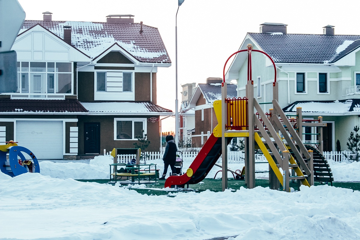 BI VILLAGE, FAMILY VILLAGE И ПОСЕЛОК ТЕЛЬМАН: АСТАНЧАНЕ, КОТОРЫЕ ВЫБРАЛИ ЖИЗНЬ ВДАЛИ ОТ ЦЕНТРА