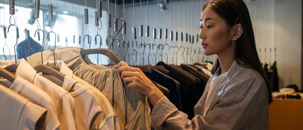 what-to-buy-in-astana-15-local-clothing-and-accessory-brands