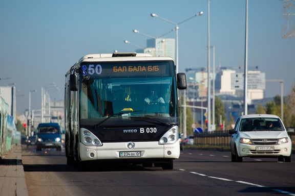 v-astane-poyavitsya-386-novyh-avtobusov