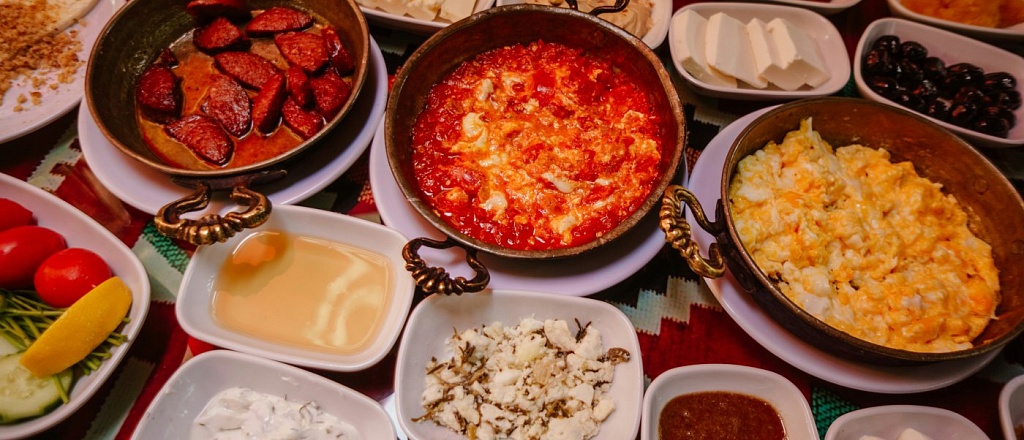 baku-breakfast-local-traditions-and-the-best-places-to-try-it