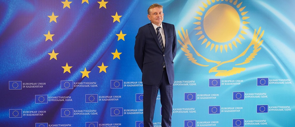 europaly-oda-ty-k-l-ortaly-aziya-t-r-yndary-sh-n-anday-europaly-ba-darlamalar-men-stipendiyalar-bar