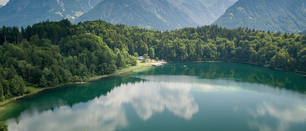 nurek-in-one-day-the-dam-turquoise-reservoir-and-floating-aqua-houses-a-weekend-route-from-dushanbe