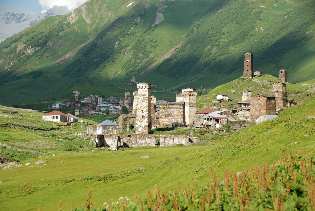 Ushguli & other villages in Svaneti.jpg Ushguli & other villages in Svaneti.jpg
