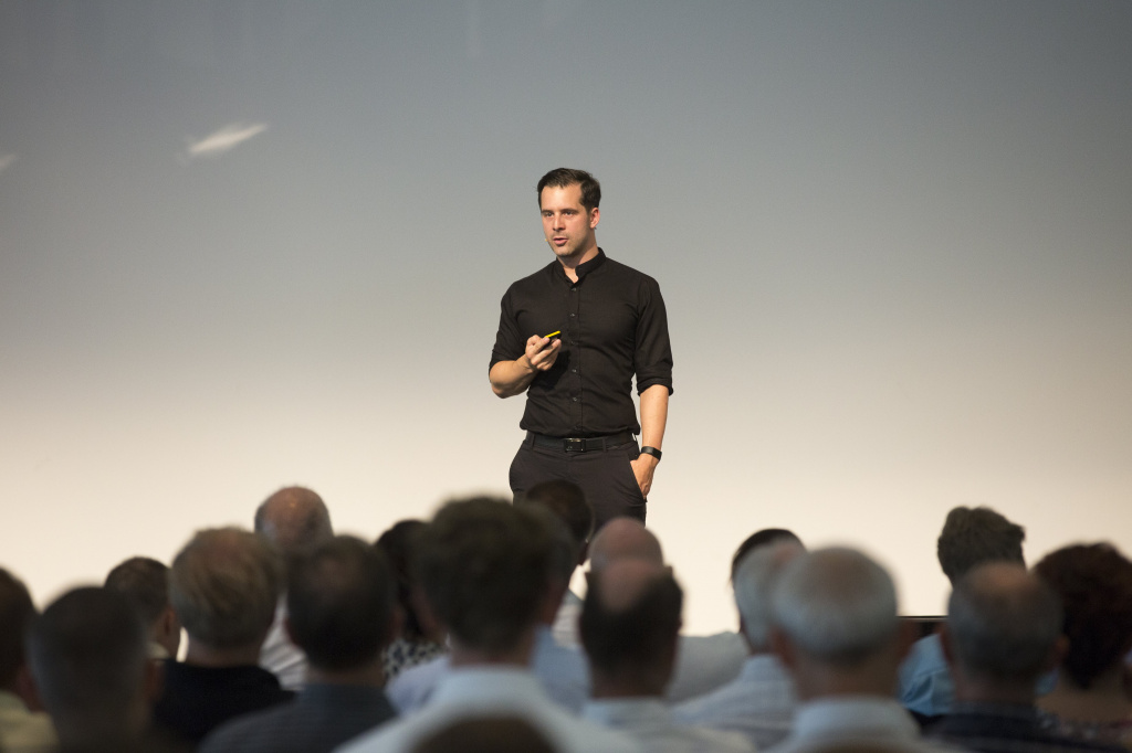 Energie360-2019-Networking-28.jpg Energie360-2019-Networking-28.jpg