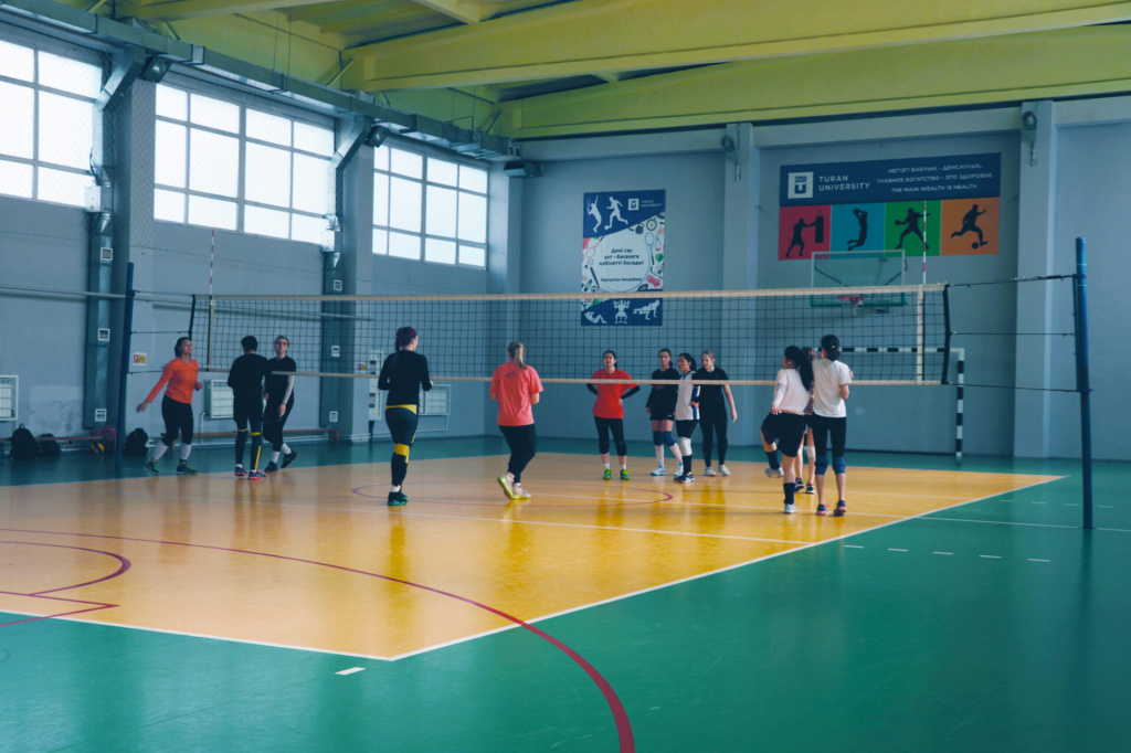 Туран sport-zal-scaled.jpg