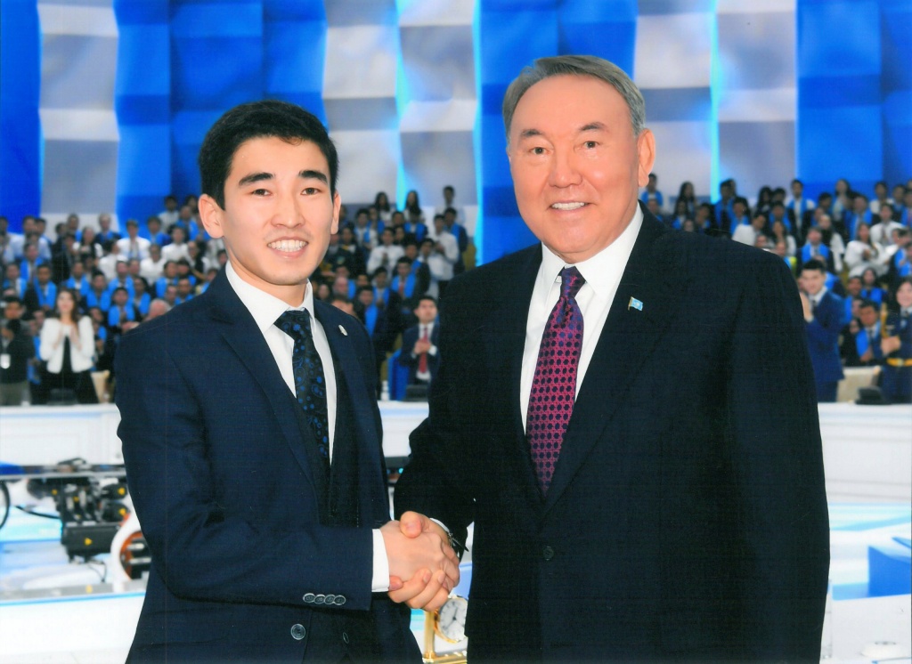 QyhL-0X1j-8.jpg QyhL-0X1j-8.jpg