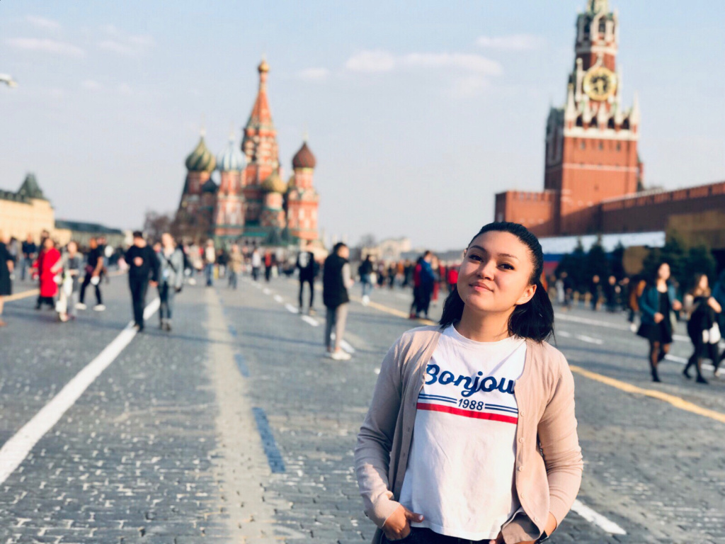Кыргызы из Казахстана, России и Таджикистана о том, как живется кыргызам в СНГ