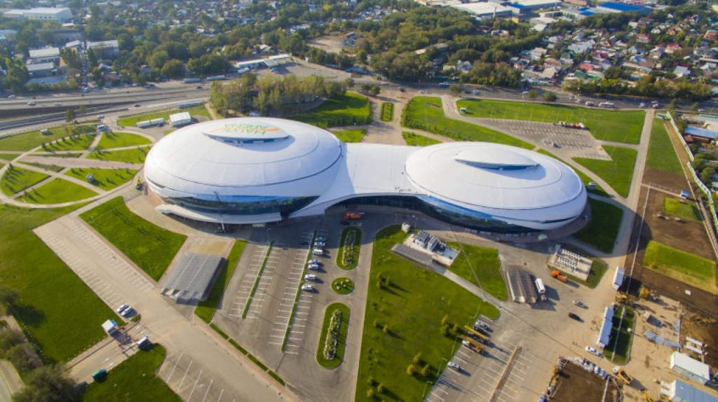 Ледовый комплекс Halyk Arena 1-13.jpg