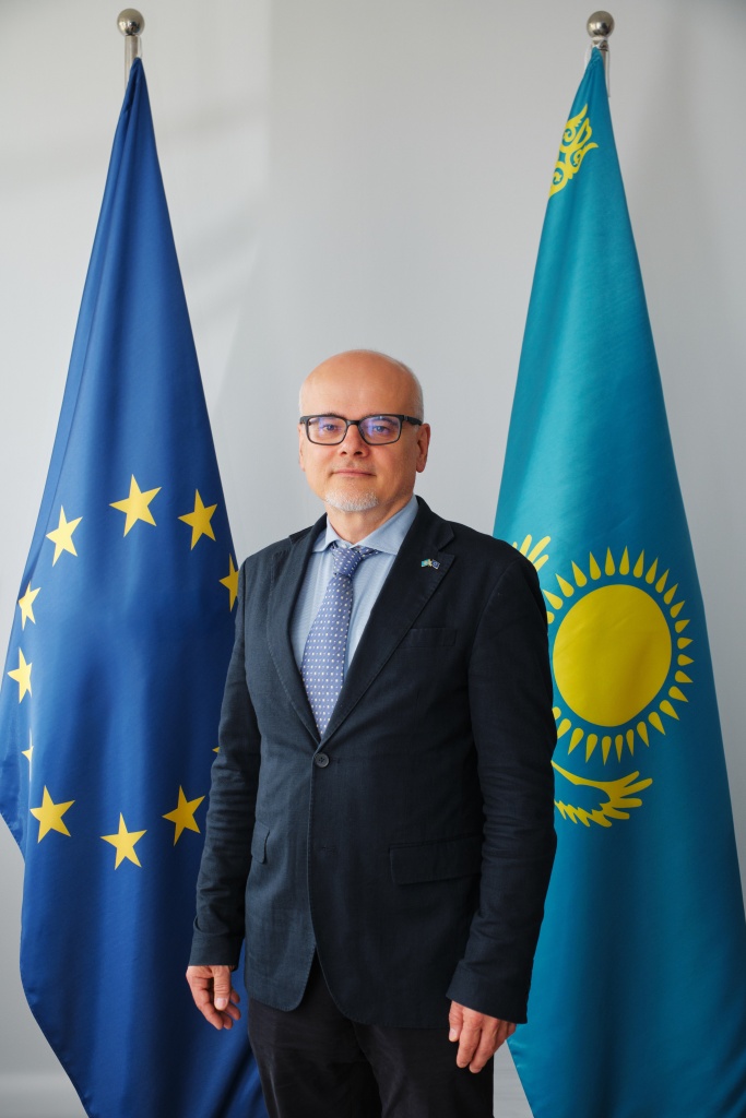 Maciej Экспаты в Астане