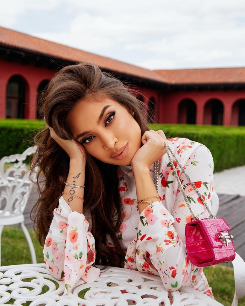 Ramina Taipova.jpg