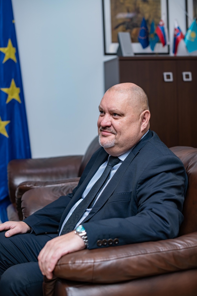 robert студенческие визы в Словакию