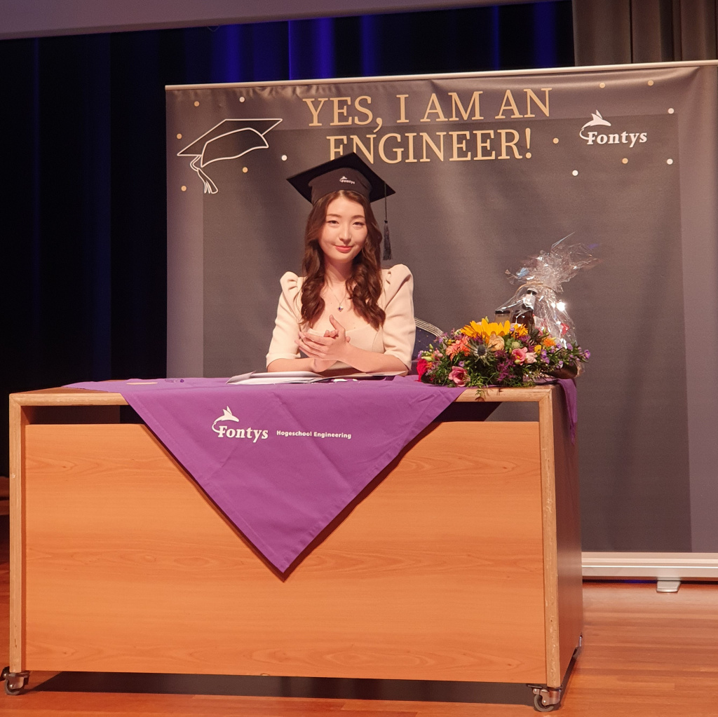 Ayazhan Fontys.jpg