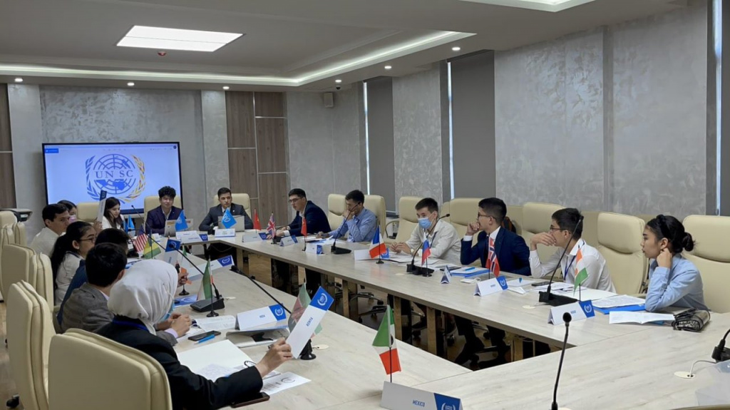 Westminster International University in Tashkent E2J1zRYXMAYOlDV.jpg