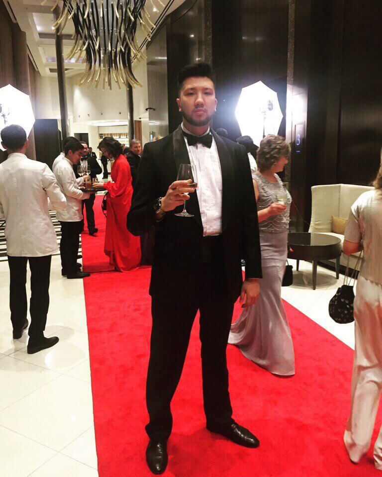 adil(3).jpg adil(3).jpg