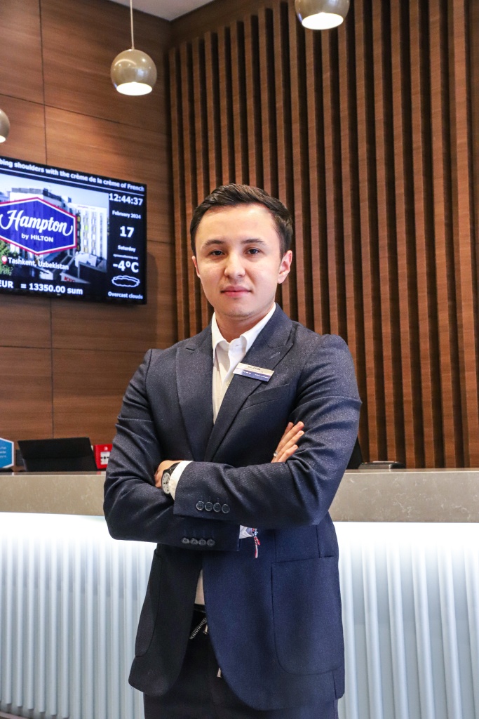Работа в Hilton