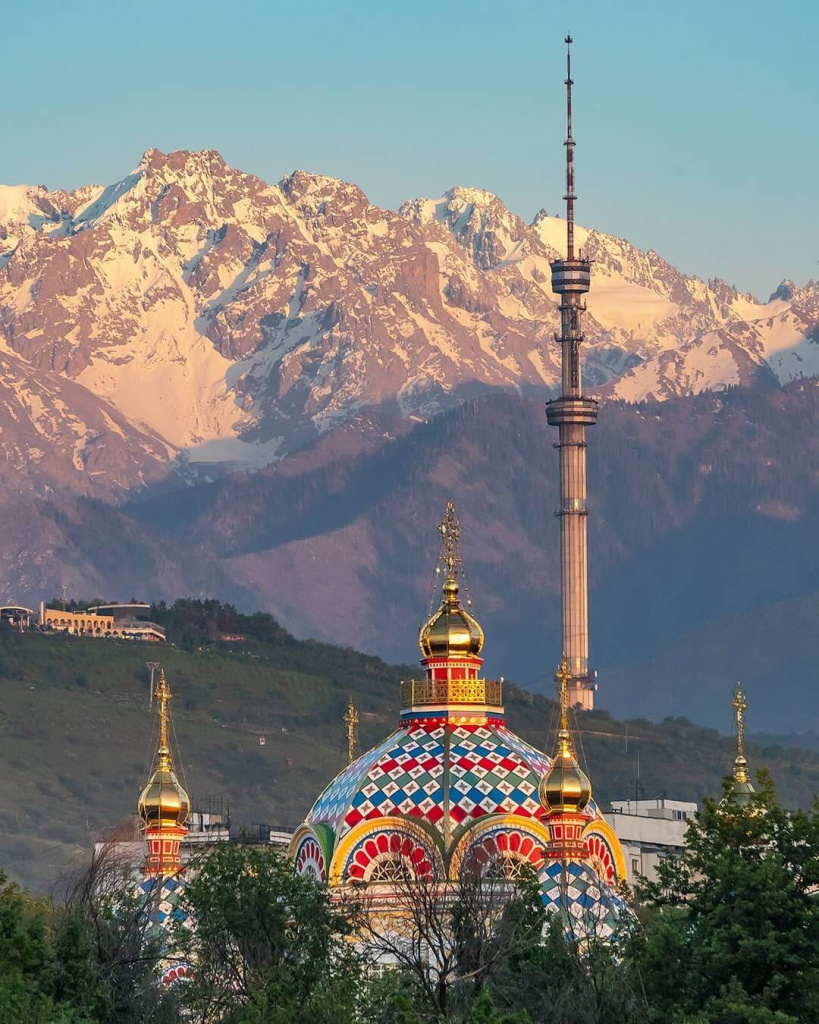 Ascension Cathedral (1).jpg Ascension Cathedral (1).jpg