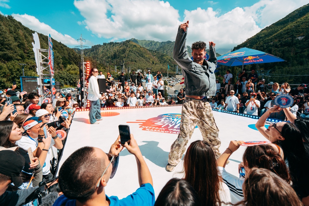 Red Bull Dance Your Style 2025.jpg Red Bull Dance Your Style 2025.jpg