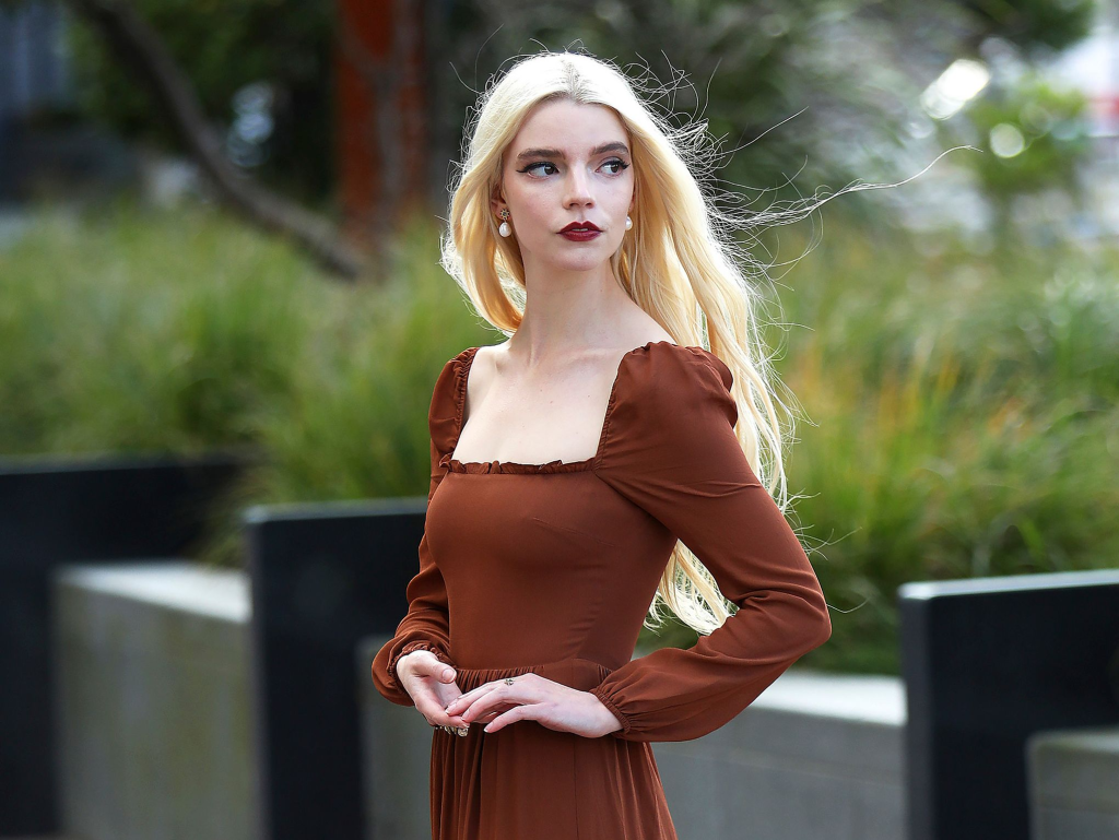 Actress.png Anya Taylor-Joy