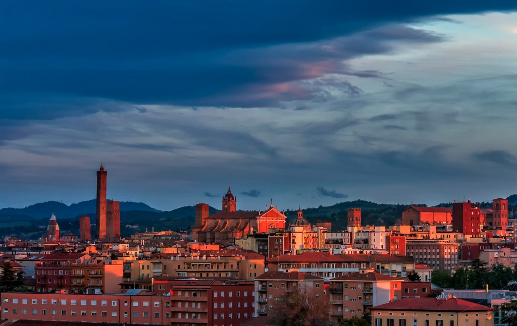Bologna.jpg Туристические города в Европе