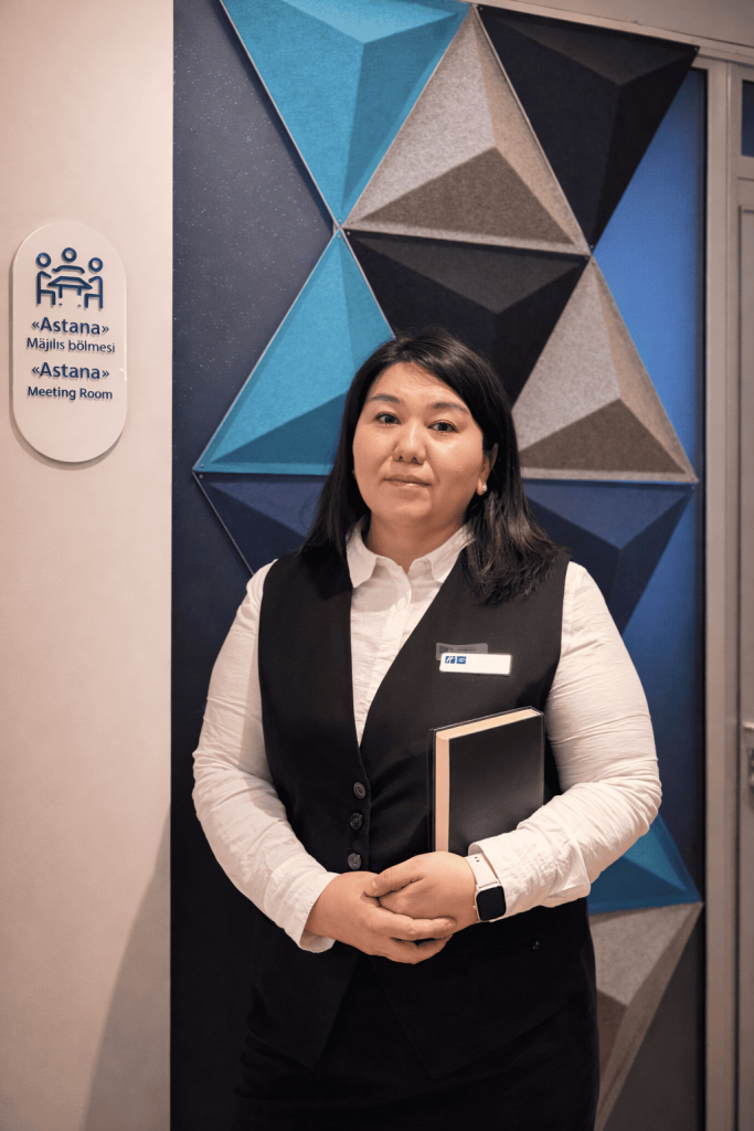 HolidayInn Гульдана Успанова