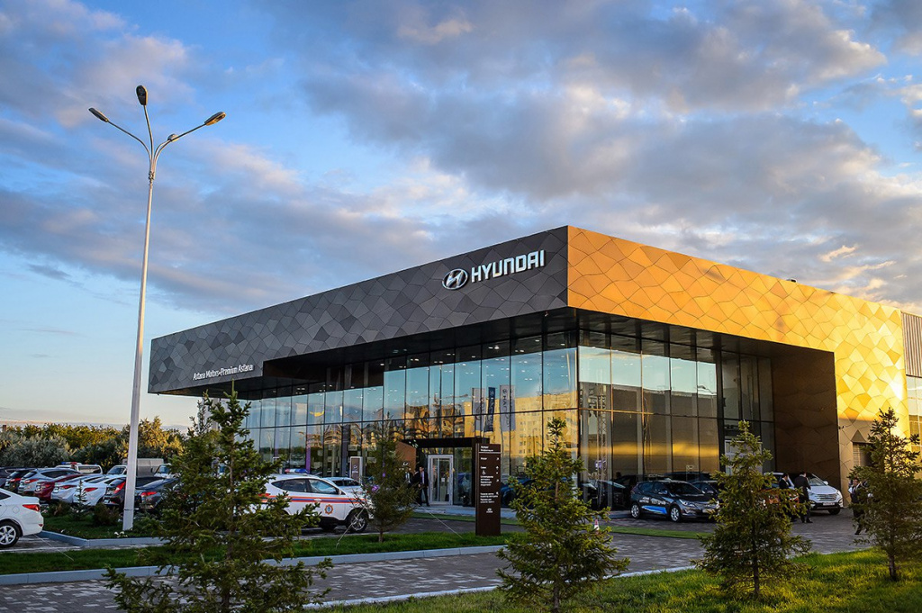 hyundai.jpg hyundai.jpg