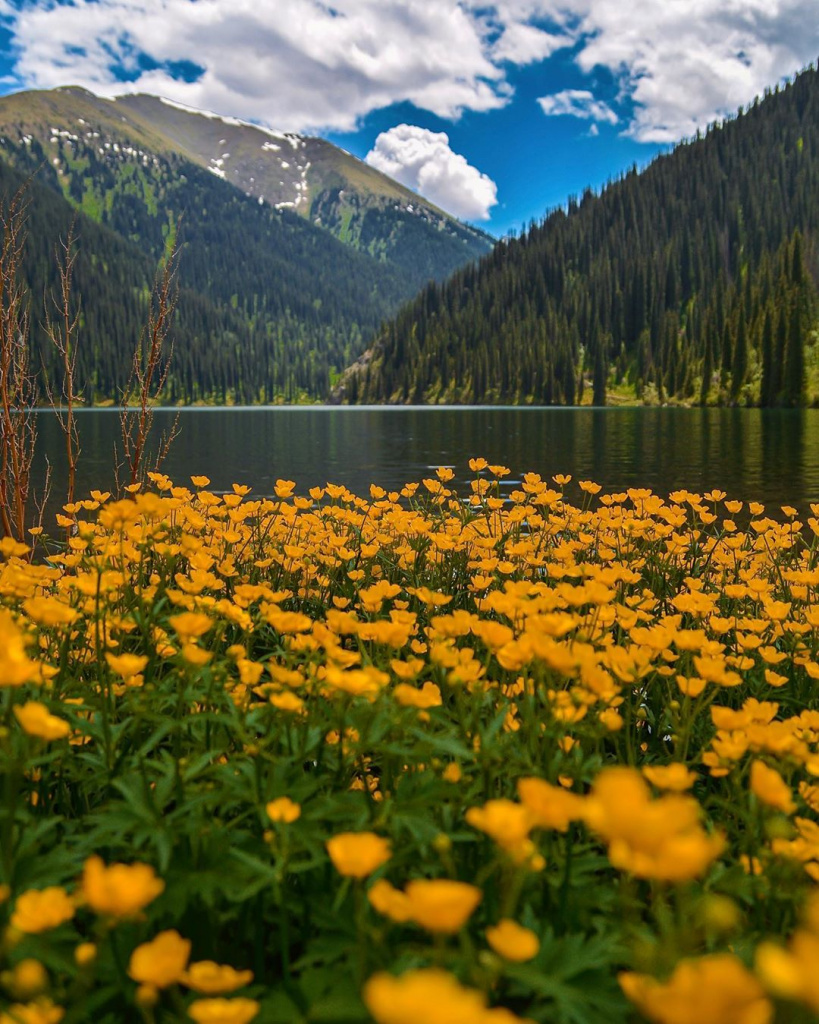 Kolsay Lake (1).jpg Kolsay Lake (1).jpg
