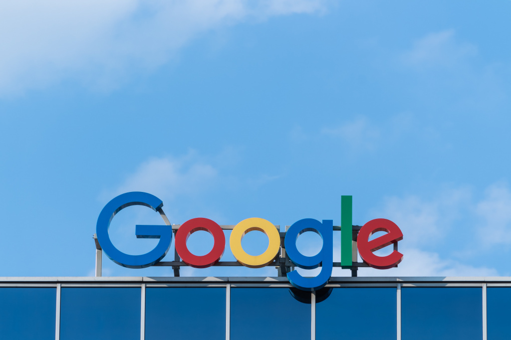 google.jpg google.jpg