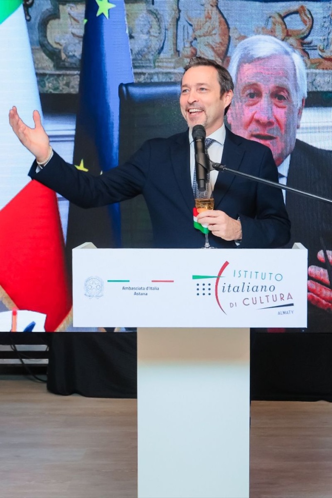 Italy Ambassador.jpeg Italy Ambassador