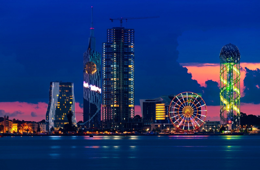 Batumi.jpg Batumi.jpg