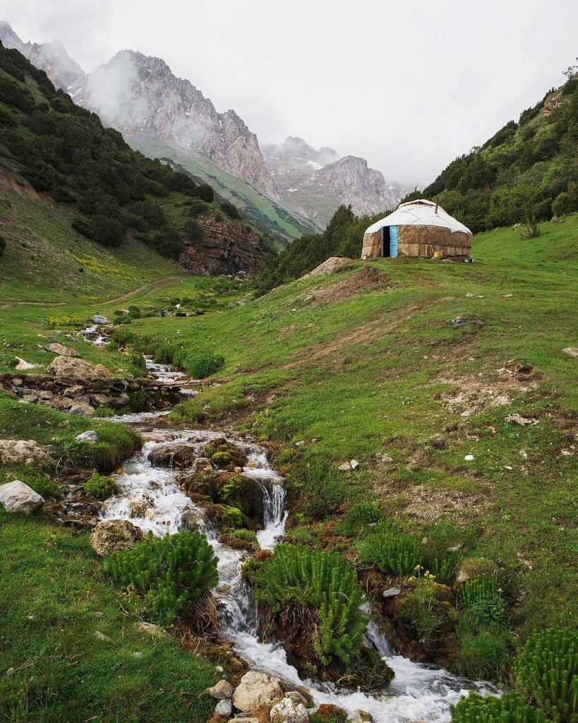 kyrgyzstan.jpg kyrgyzstan.jpg
