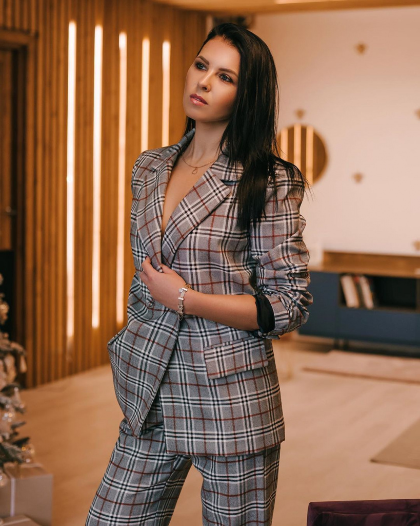 елена (1).jpg елена (1).jpg