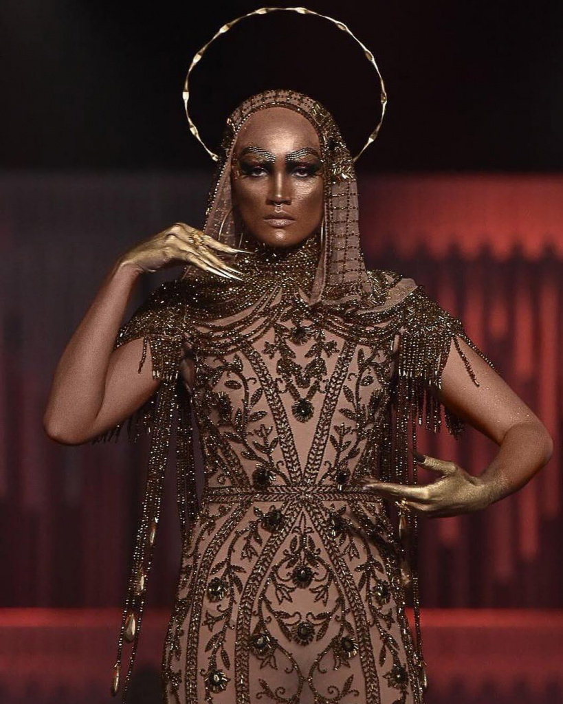 Amato Couture (2).jpg Amato Couture (2).jpg