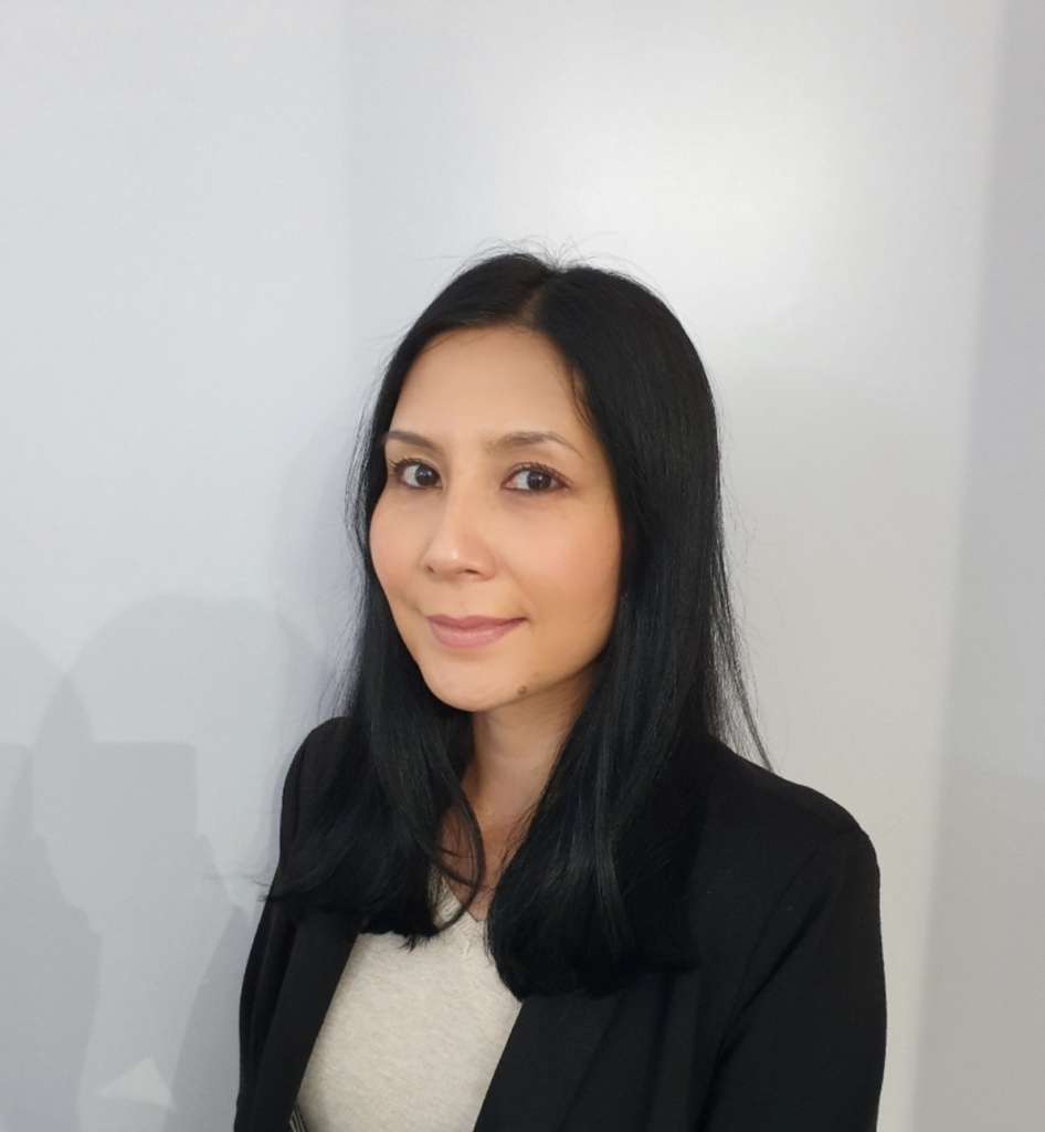 AIzhan Azhieva Особенности работы Samsung Electronics
