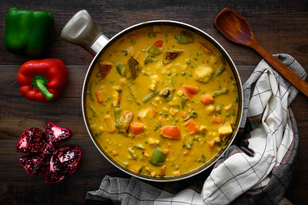 Navratan Korma.jpg Navratan Korma.jpg