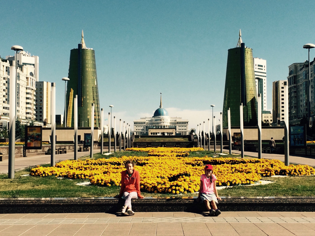 Taking a walk downtown Nur-Sultan, 2016.jpeg Taking a walk downtown Nur-Sultan, 2016.jpeg