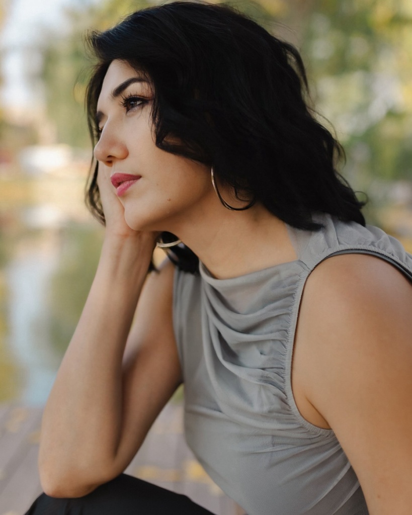 Nodira Vahidova.jpg Woman in Business