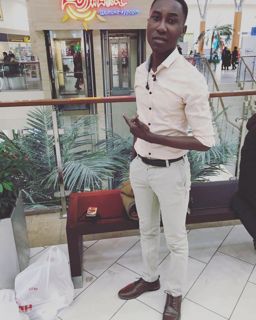 gilbert_pouabou .jpg gilbert_pouabou .jpg