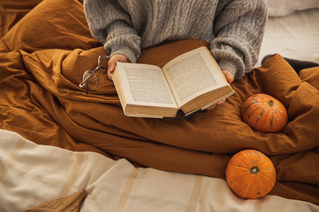 Science and literature: 8 useful and interesting books that will tell more about Uzbekistan pexels-monstera-5634667.jpg