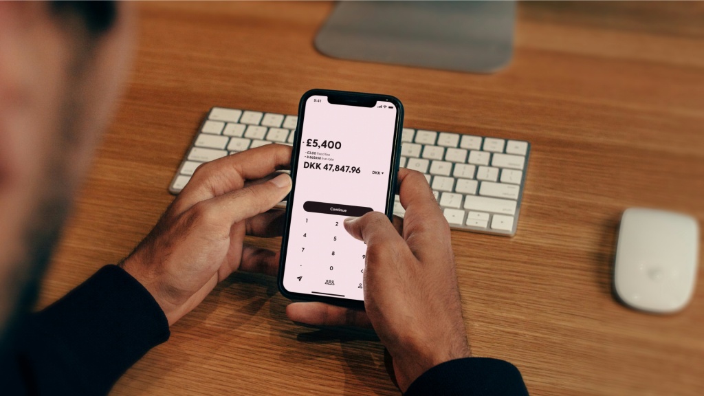 taxfree Как правильно делать перевод с расчетного счета на карту