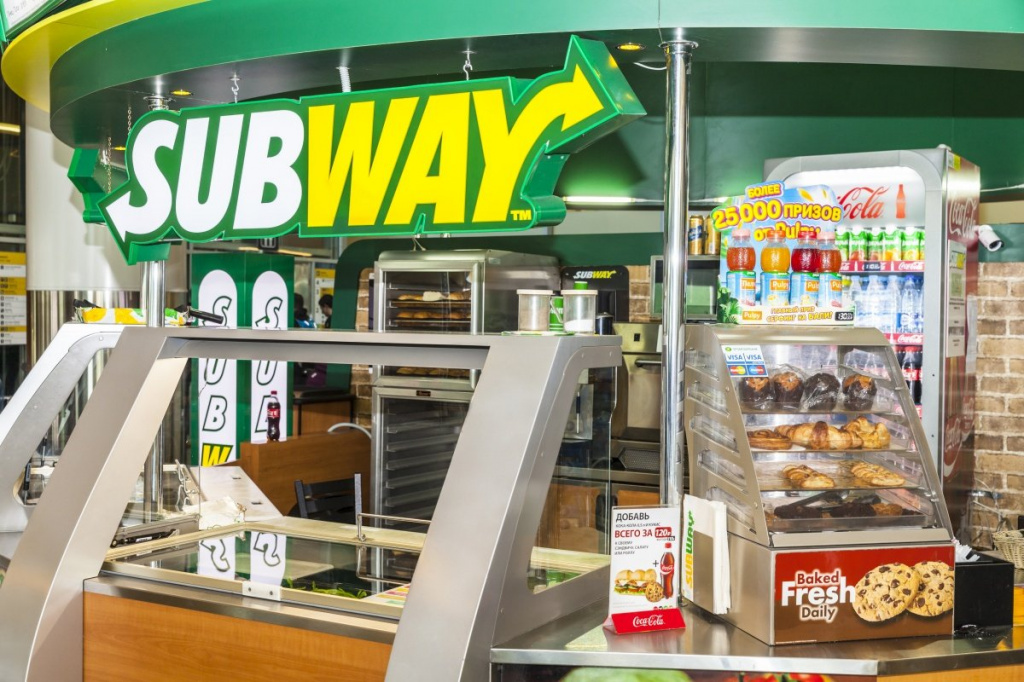 19.12-subway2.jpg 19.12-subway2.jpg