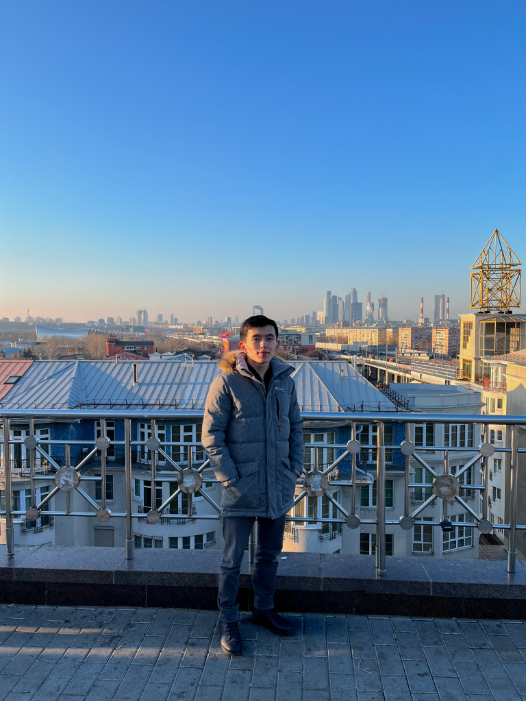 Адилет Зейнекен о работе.JPG