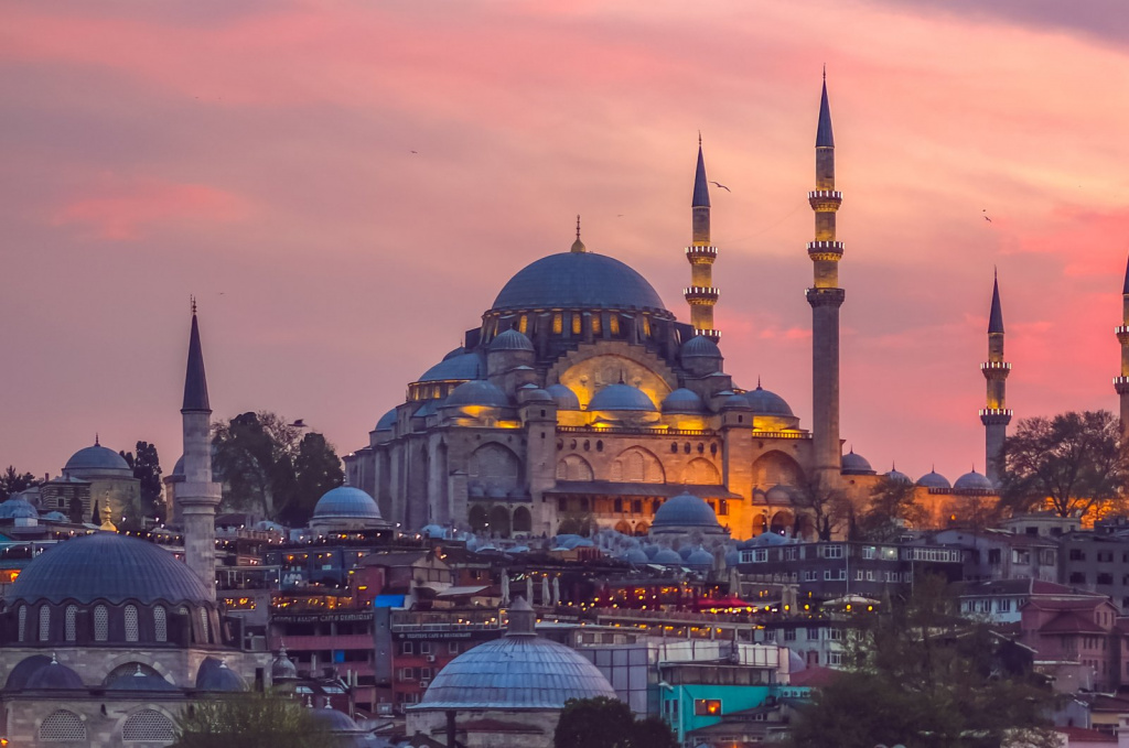 The_Süleymaniye_Mosque.jpg The_Süleymaniye_Mosque.jpg