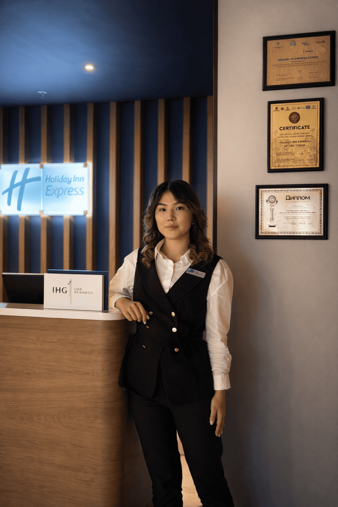 HolidayInn Карлыгаш Шахманова