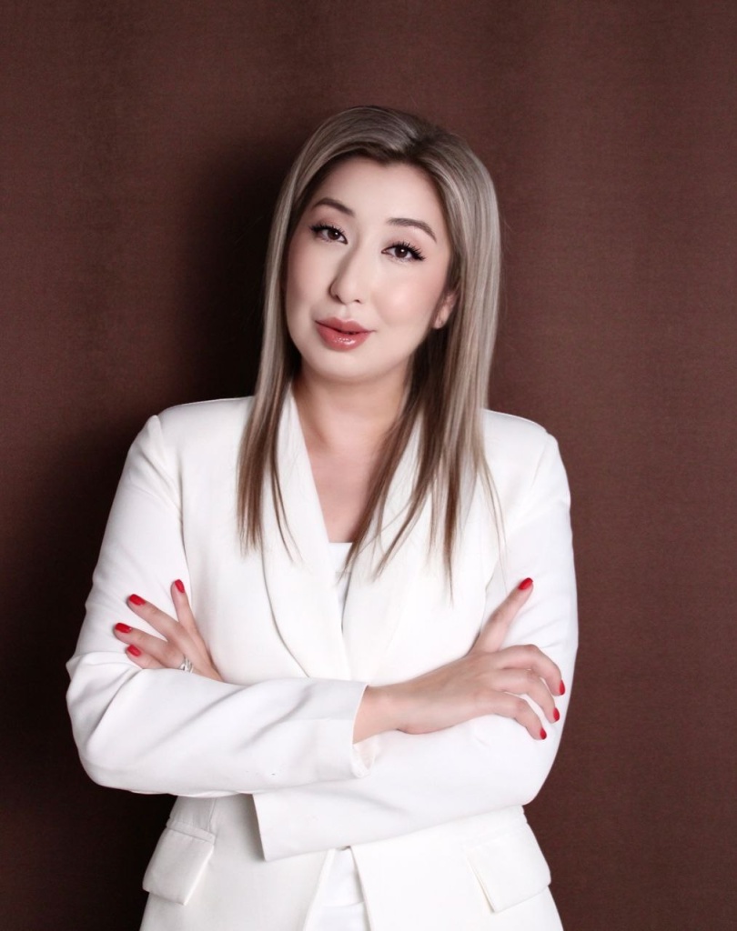 Zhibek Abdikerim Жибек Абдикерим