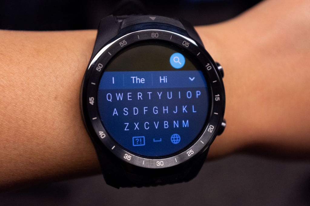 TicWatch-8.jpg TicWatch-8.jpg