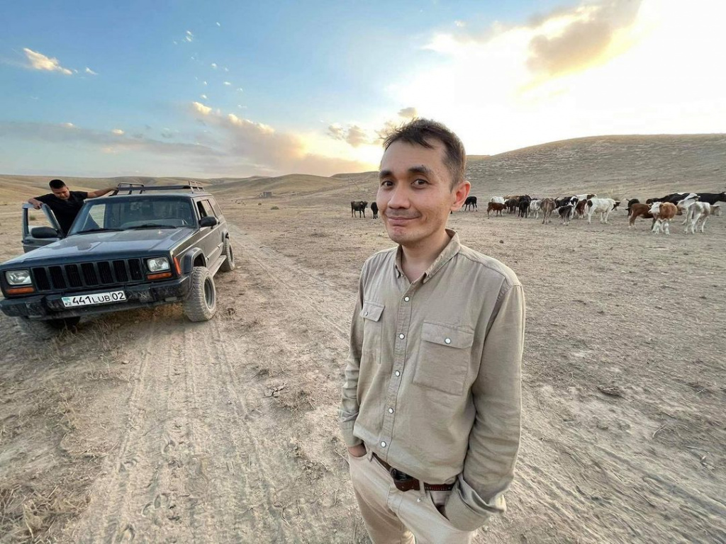 adilkhan_yerzhanov adilkhan_yerzhanov