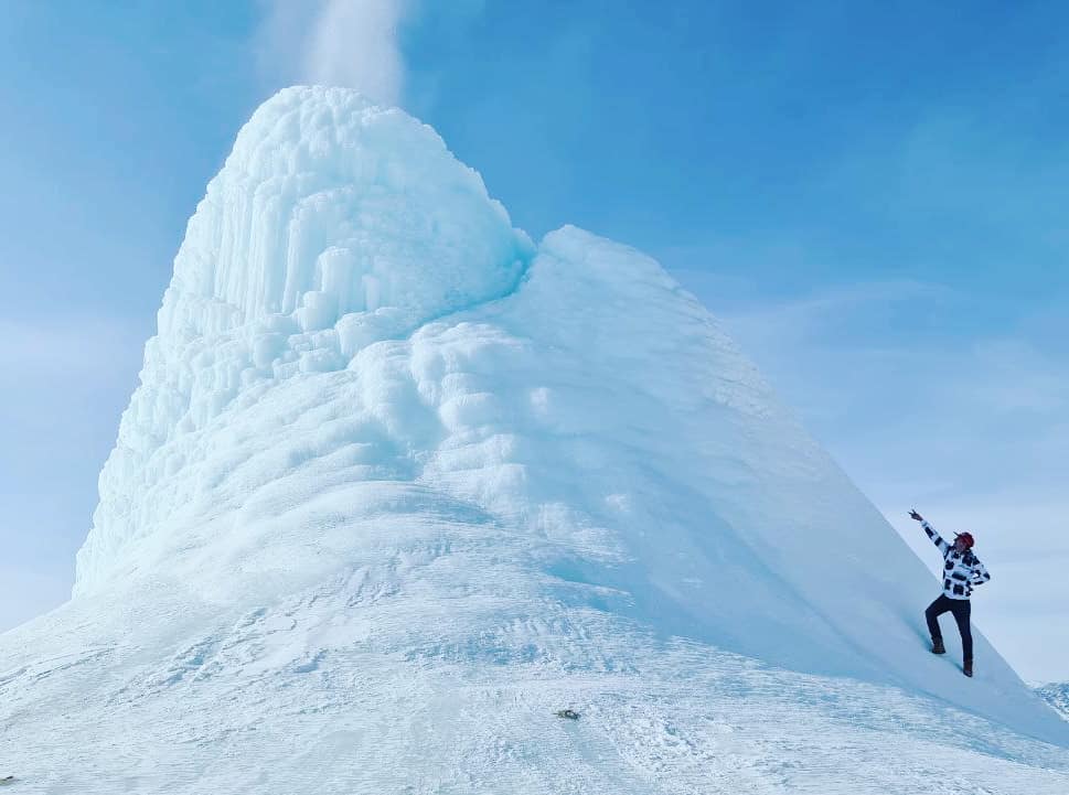 ice volcano.jpg ice volcano.jpg