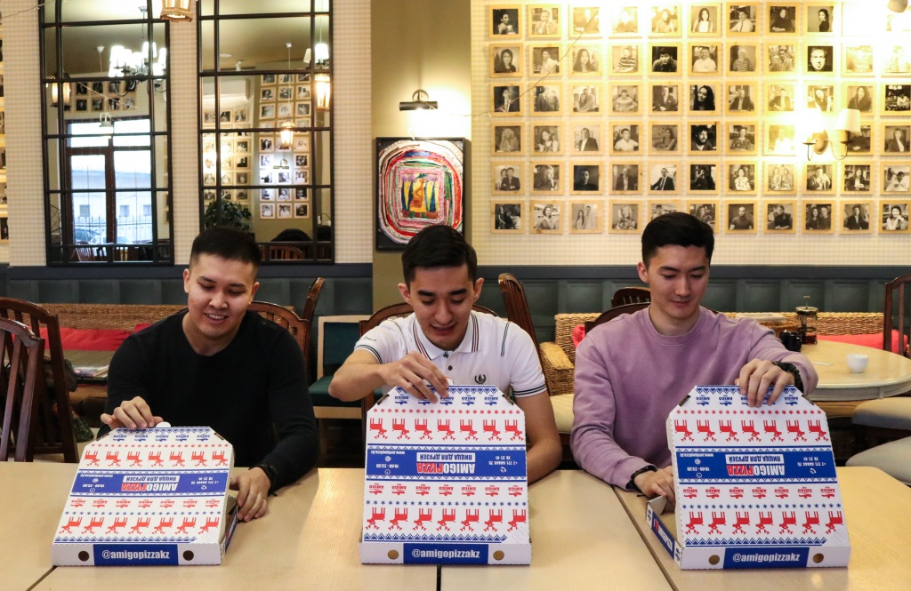 amigo_pizza2.jpg amigo_pizza2.jpg